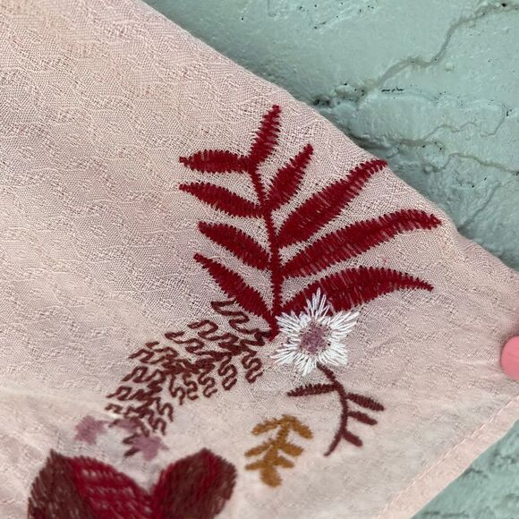 Love, Fire Size L Off Shoulder Bell Sleeve Floral Blush Top - Picture 6 of 8